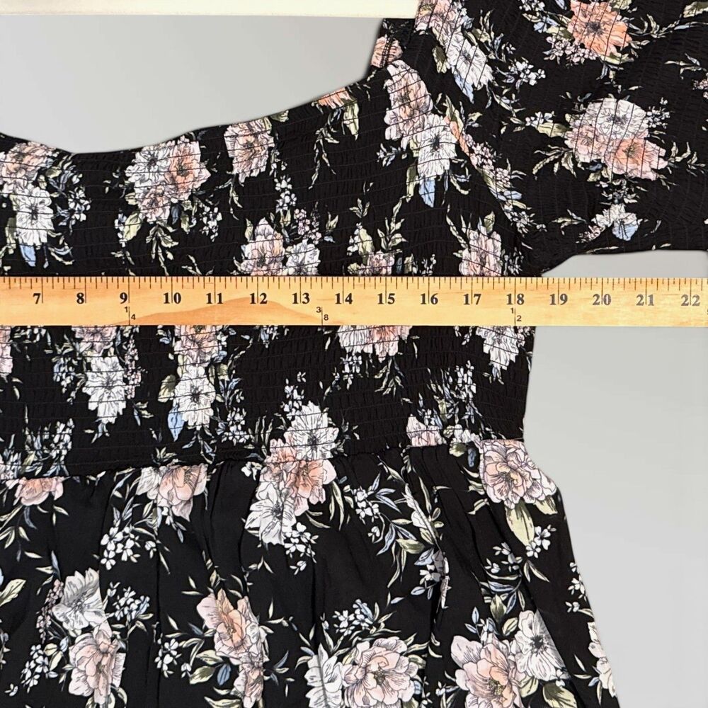 Torrid Challis Smocked Off-Shoulder Blouse Babydoll Top Black Floral Size 3X - Picture 9 of 9